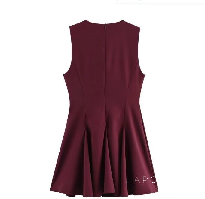 Elegantly Styled Dress for Everyday Wear