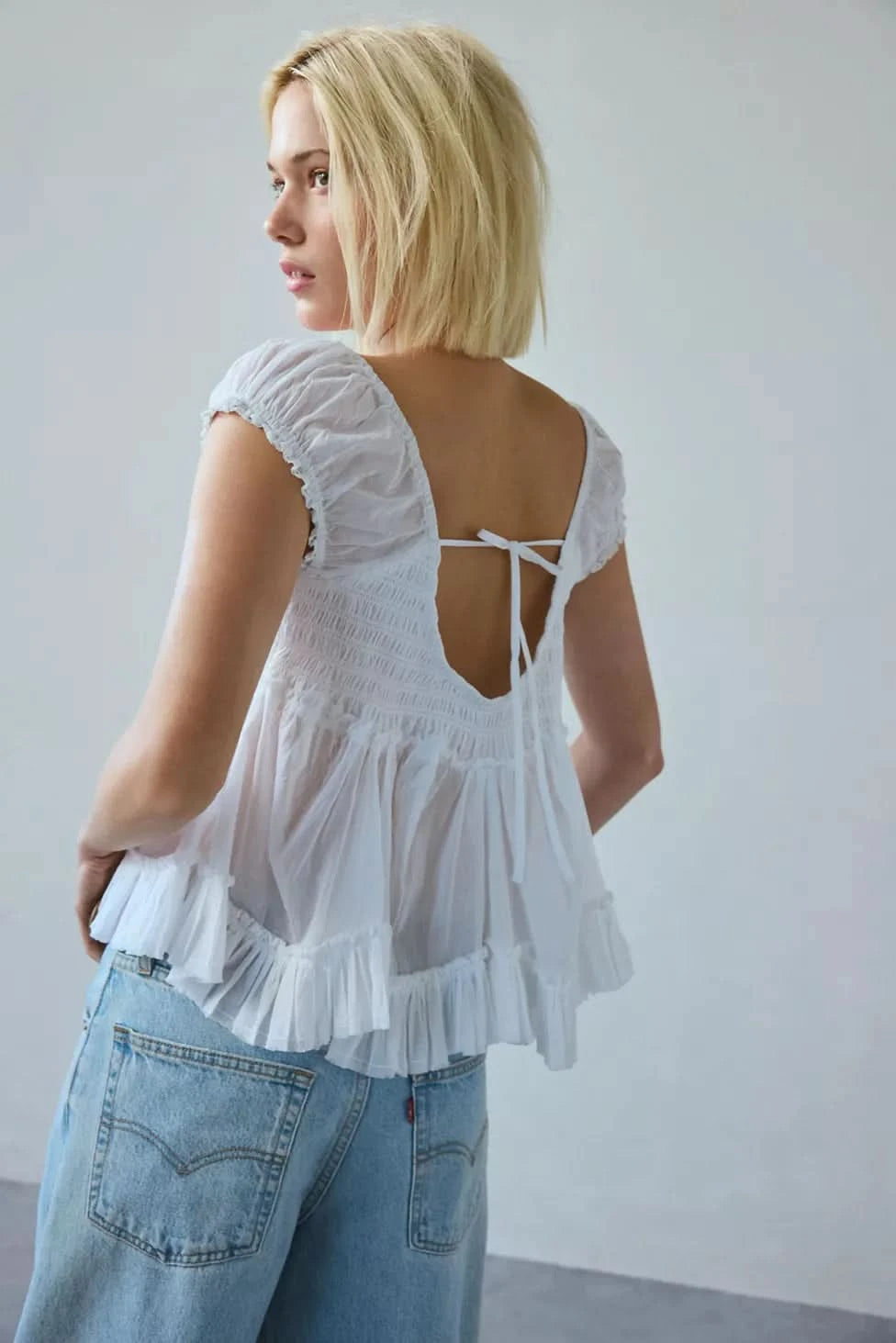 Gracefully Styled Blouse for Any Occasion