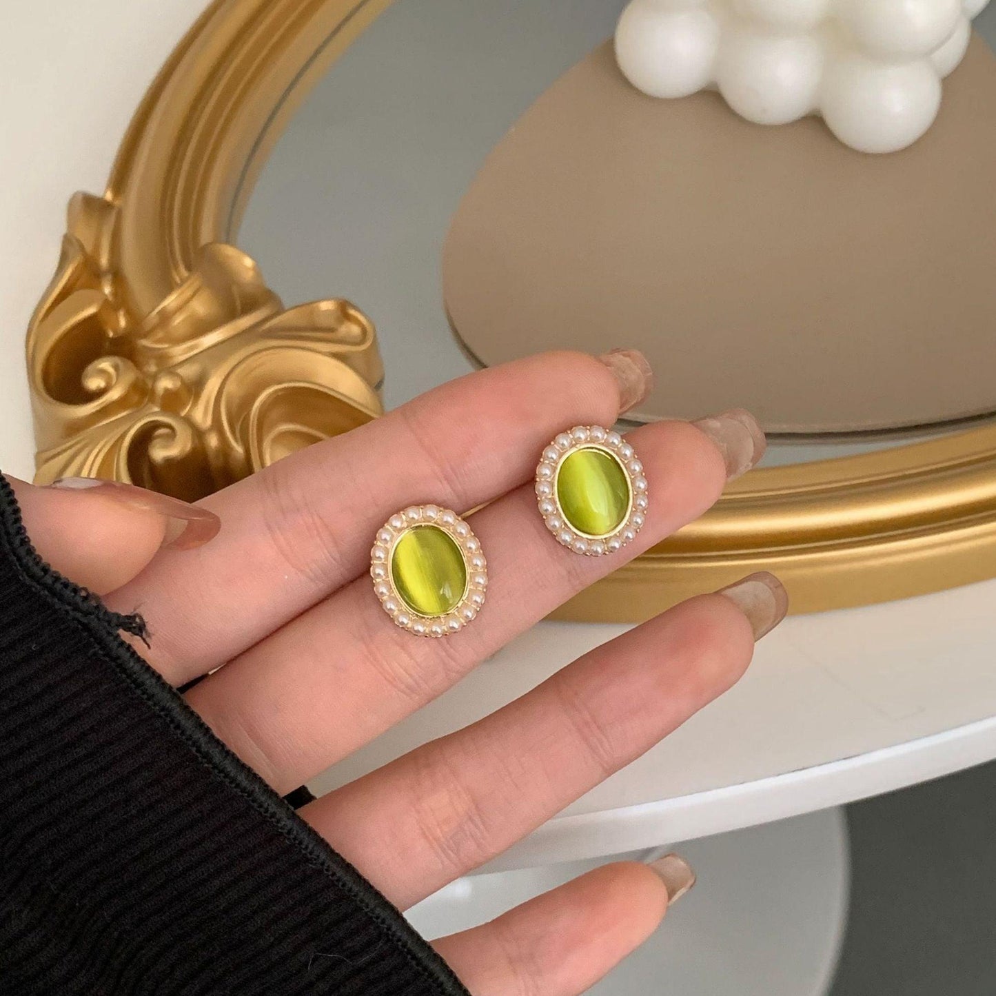 Olivia Baroque Stud Earrings
