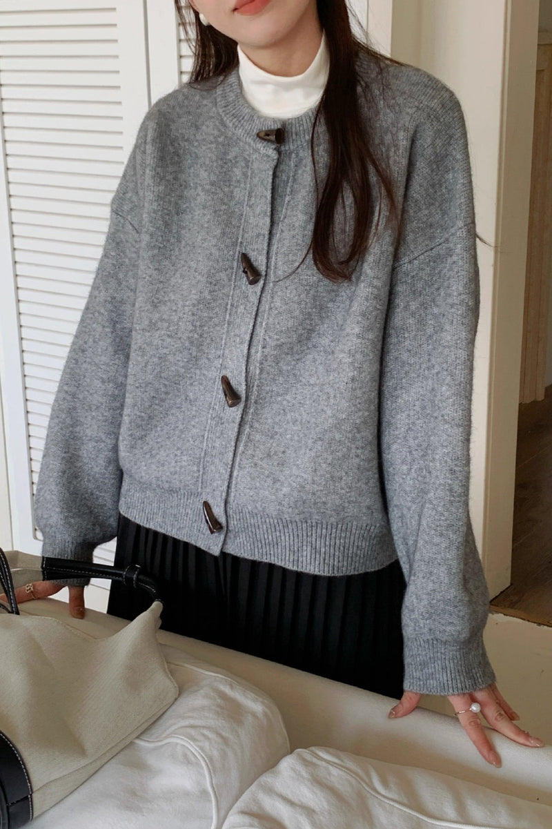Gracefully Designed Cardigan