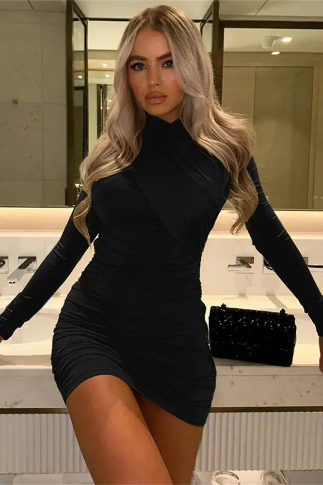 Sophisticated Dress with a Clean Classic Look