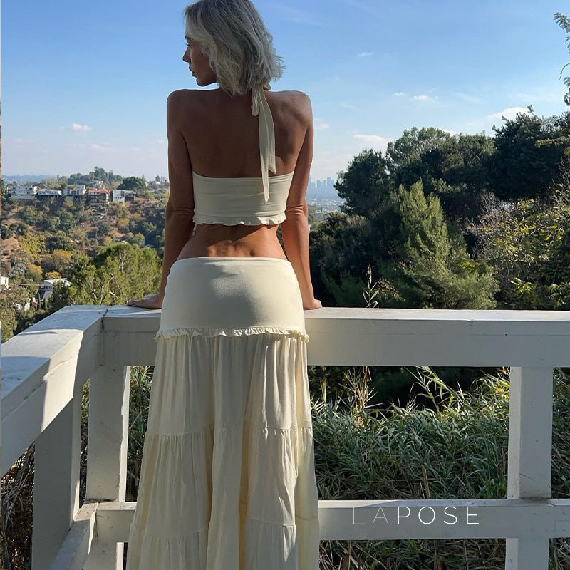 Effortlessly Elegant Garment with a Timeless Design