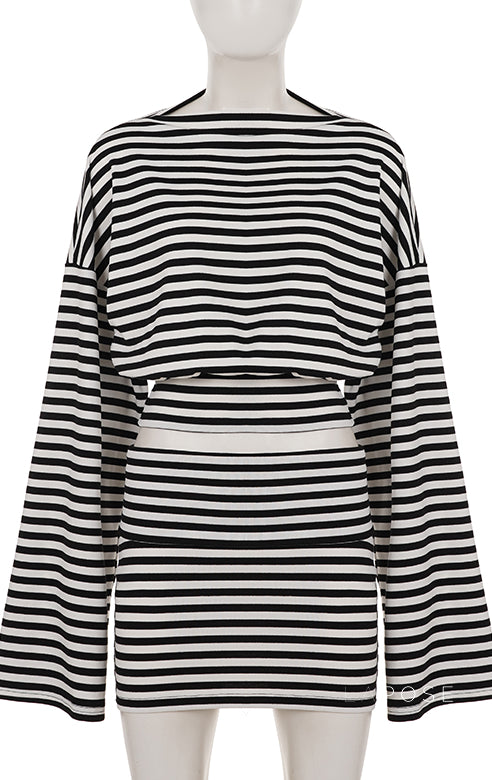 Sophisticated Garment with a Clean Classic Look