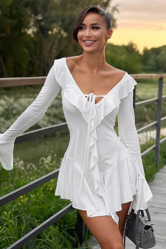 Beautifully Crafted Dress in a Classic Style