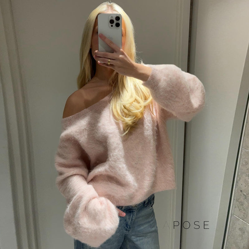Elegantly Styled Sweater for Everyday Wear
