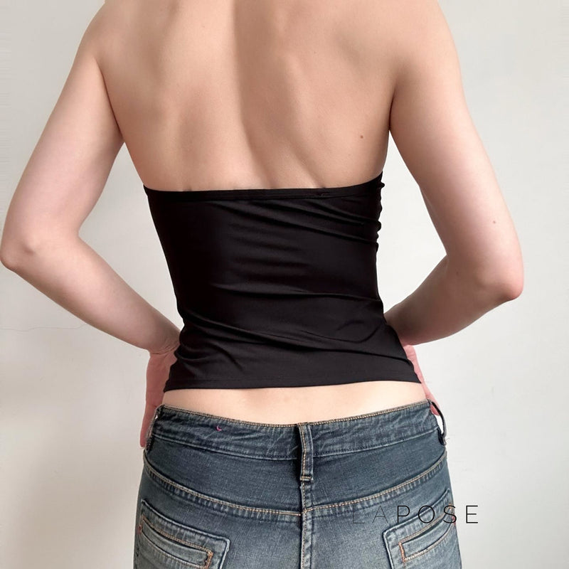 Well Tailored Top with a Graceful Silhouette