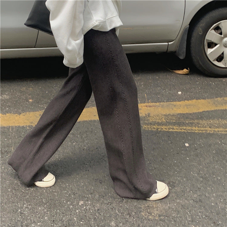Sophisticated Pants with a Clean Classic Look