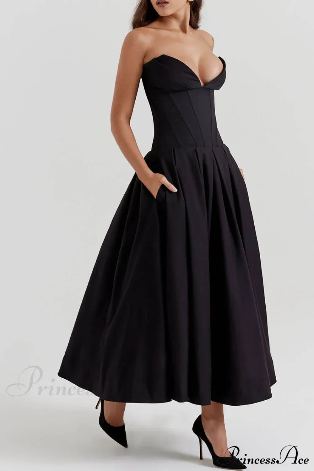 Elegantly Designed Dress