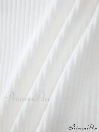 Elegantly Designed Cardigan