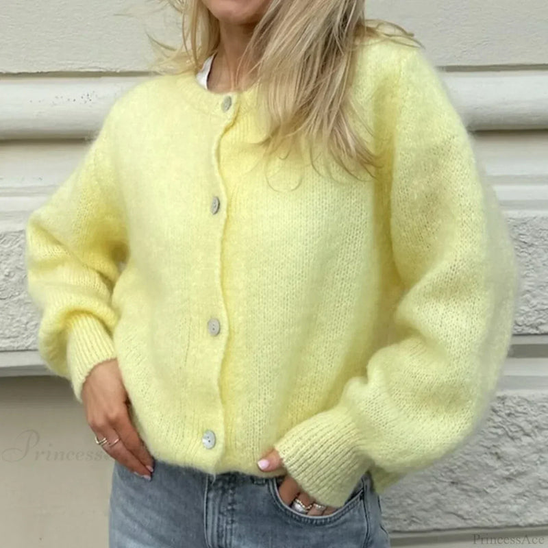 Gracefully Designed Cardigan