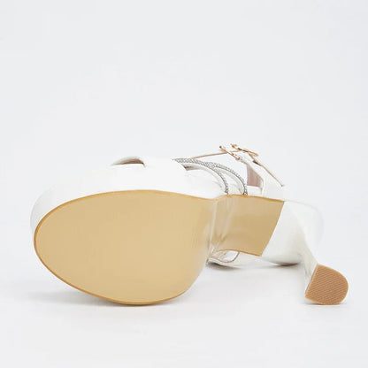 Beautifully Crafted Sandals in a Classic Style