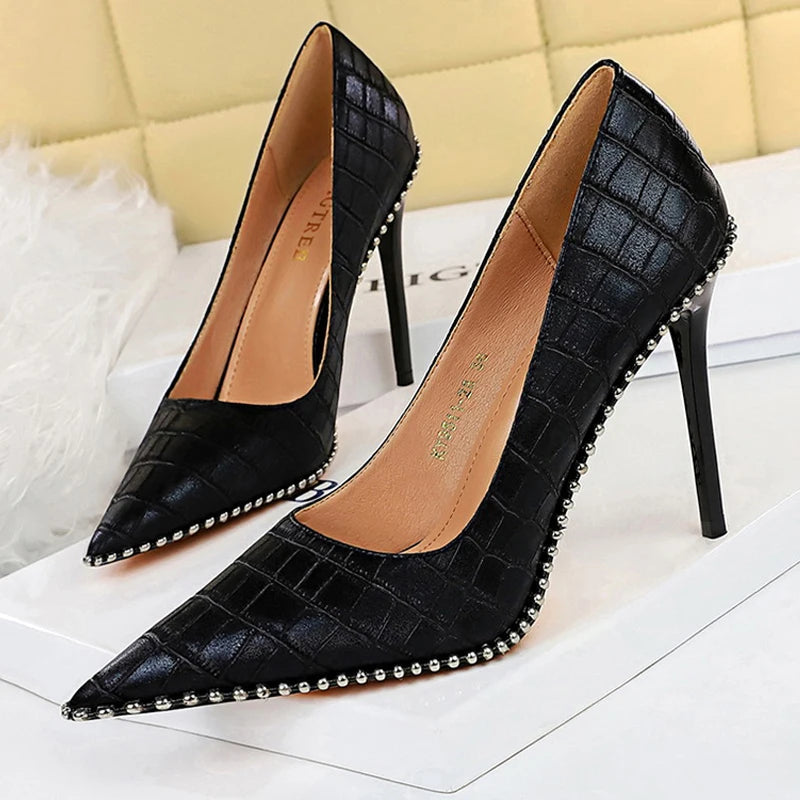 Gracefully Styled Heels for Any Occasion