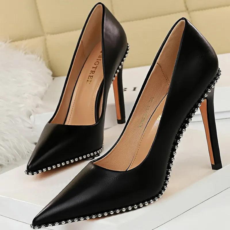 Gracefully Styled Heels for Any Occasion