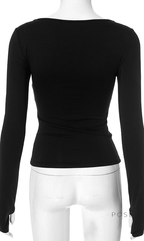 Beautifully Finished Top in a Timeless Design