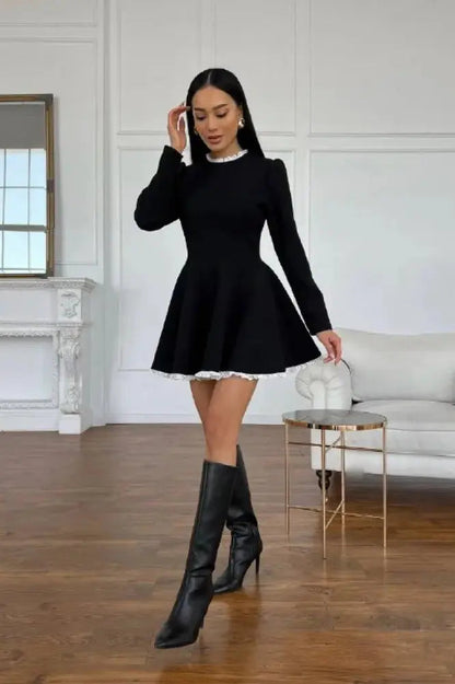 Gracefully Styled Dress for Any Occasion
