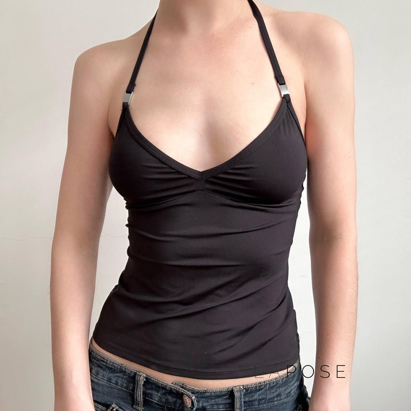 Well Tailored Top with a Graceful Silhouette
