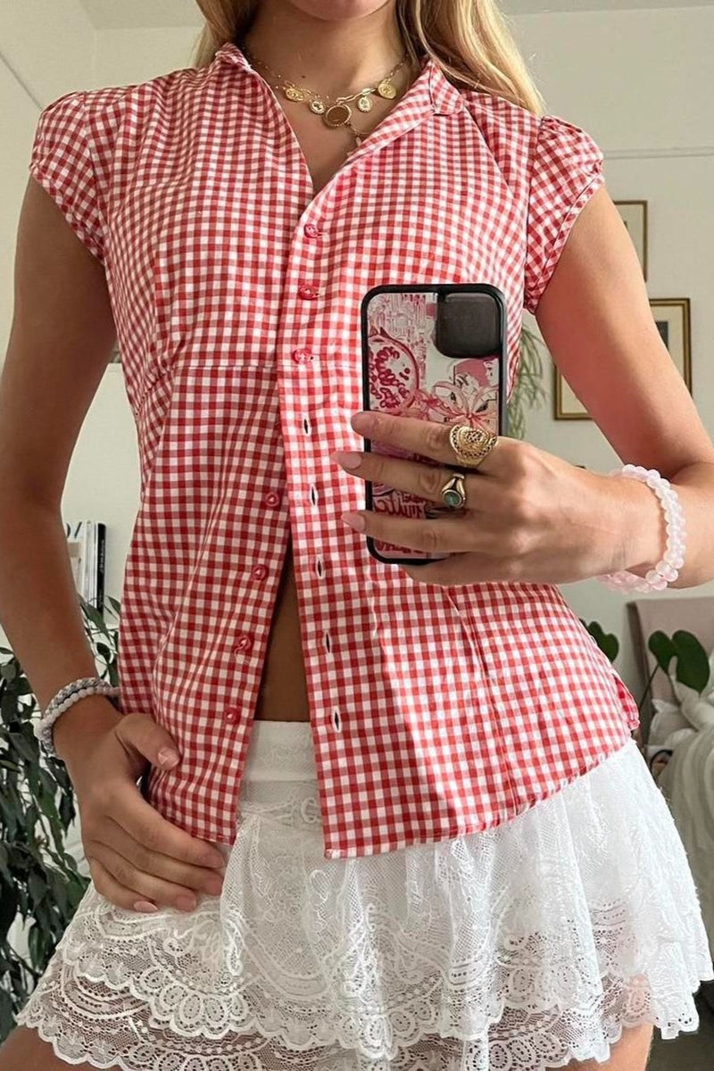 Gracefully Styled Blouse for Any Occasion