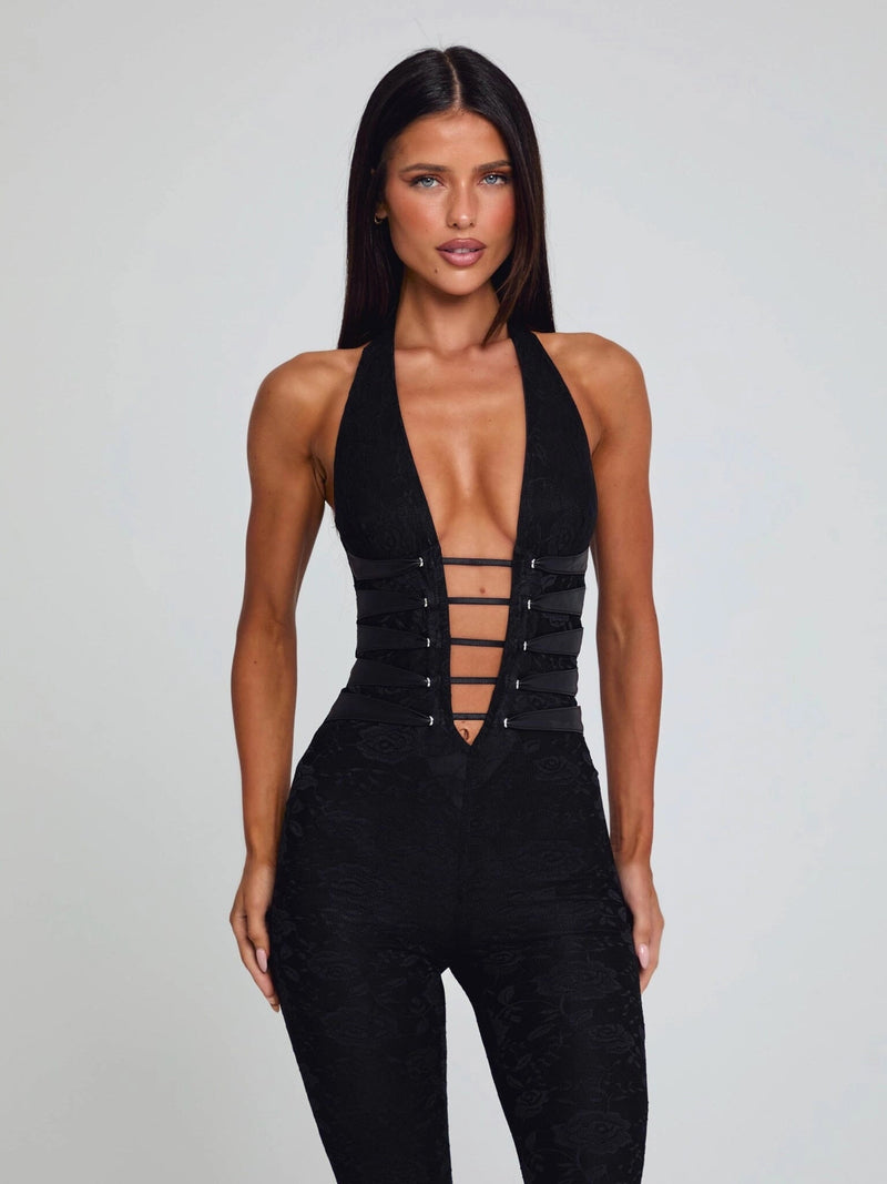 Beautifully Finished Garment in a Timeless Design