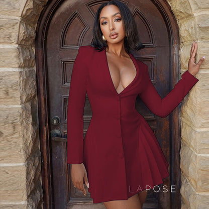 Classic Vintage Dress with a Flattering Fit