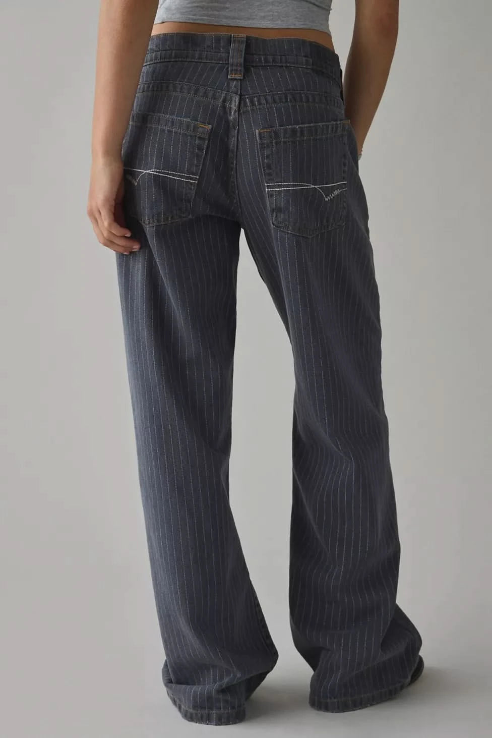 Elegantly Styled Pants for Everyday Wear