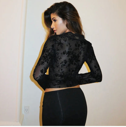 Effortlessly Elegant Top with a Timeless Design