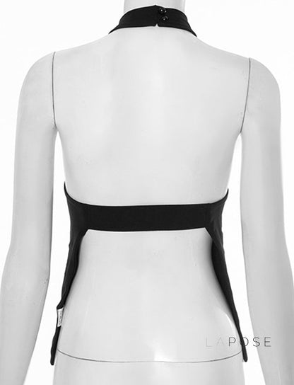 Well Tailored Top with a Graceful Silhouette