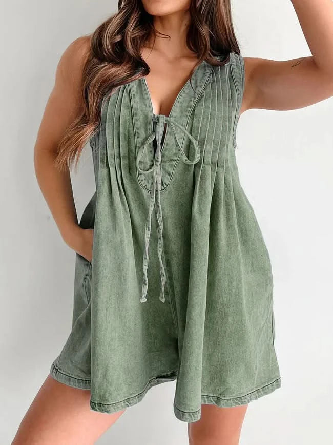 Effortlessly Elegant Garment with a Timeless Design