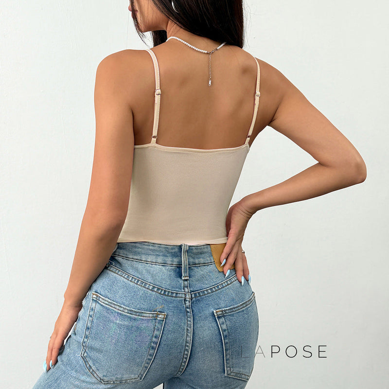 Beautifully Finished Top in a Timeless Design