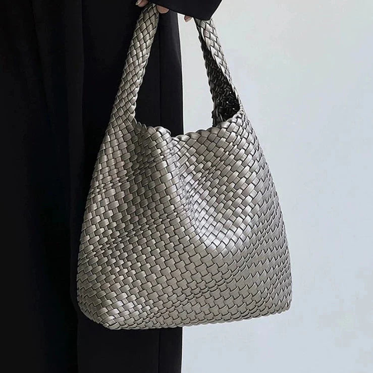 Beautifully Crafted Bag in a Classic Style