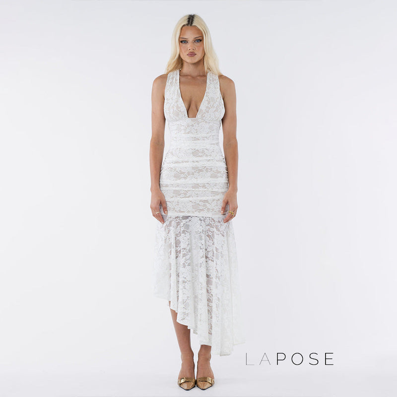Beautifully Crafted Dress in a Classic Style