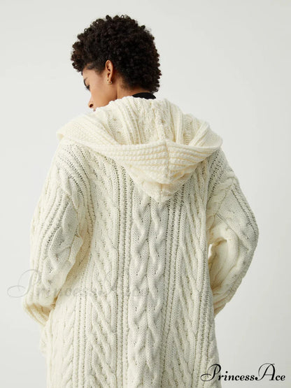 Elegantly Designed Cardigan