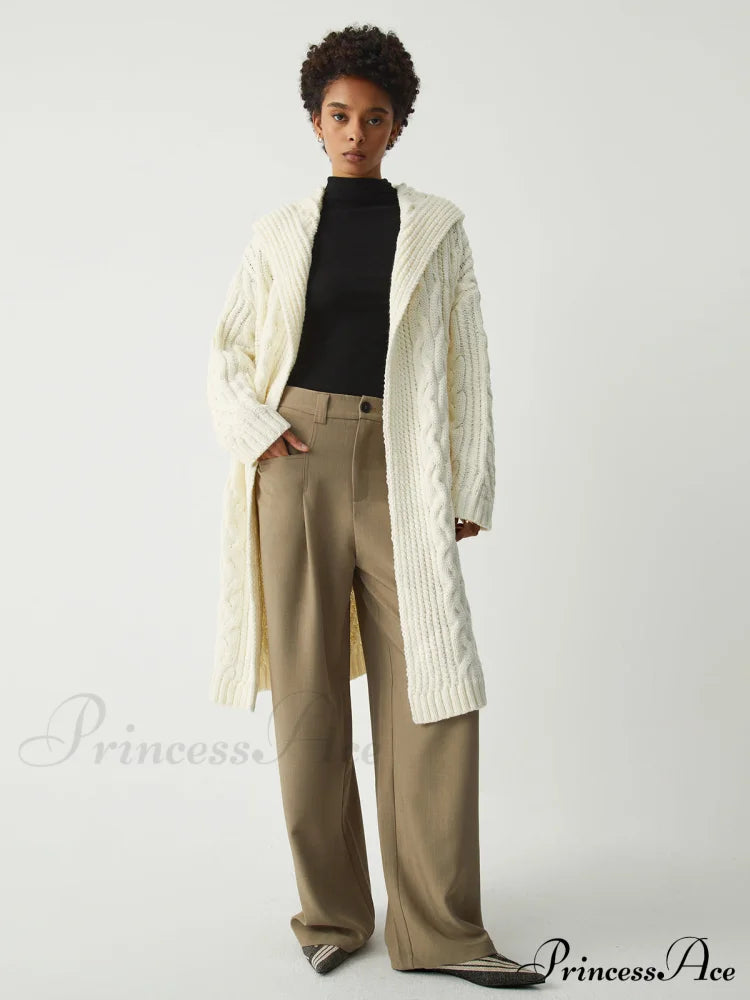 Elegantly Designed Cardigan