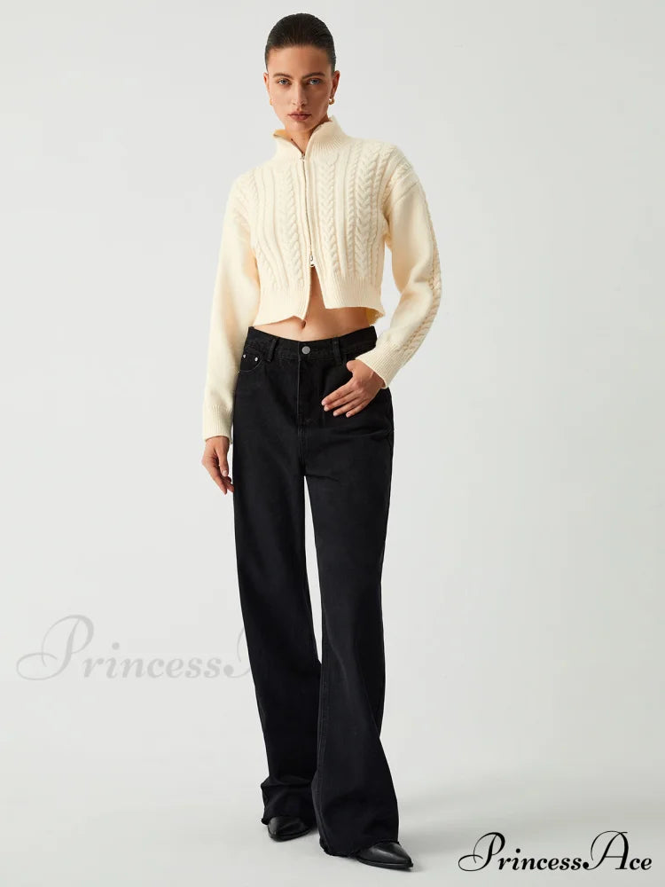 Gracefully Designed Cardigan