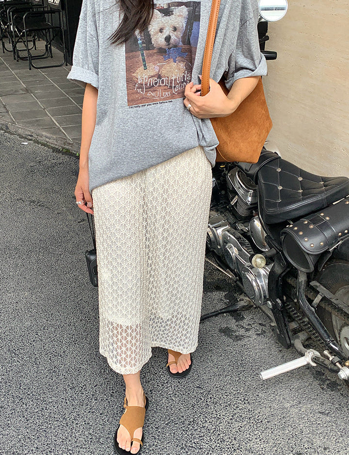 Gracefully Styled Garment for Any Occasion