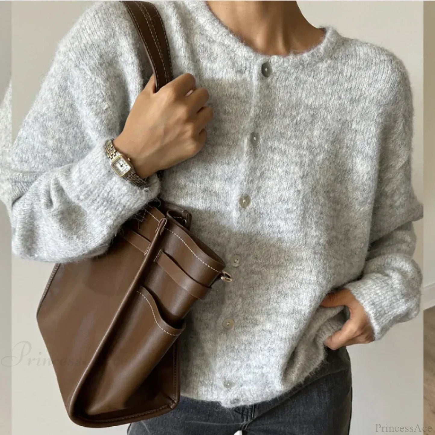 Gracefully Designed Cardigan