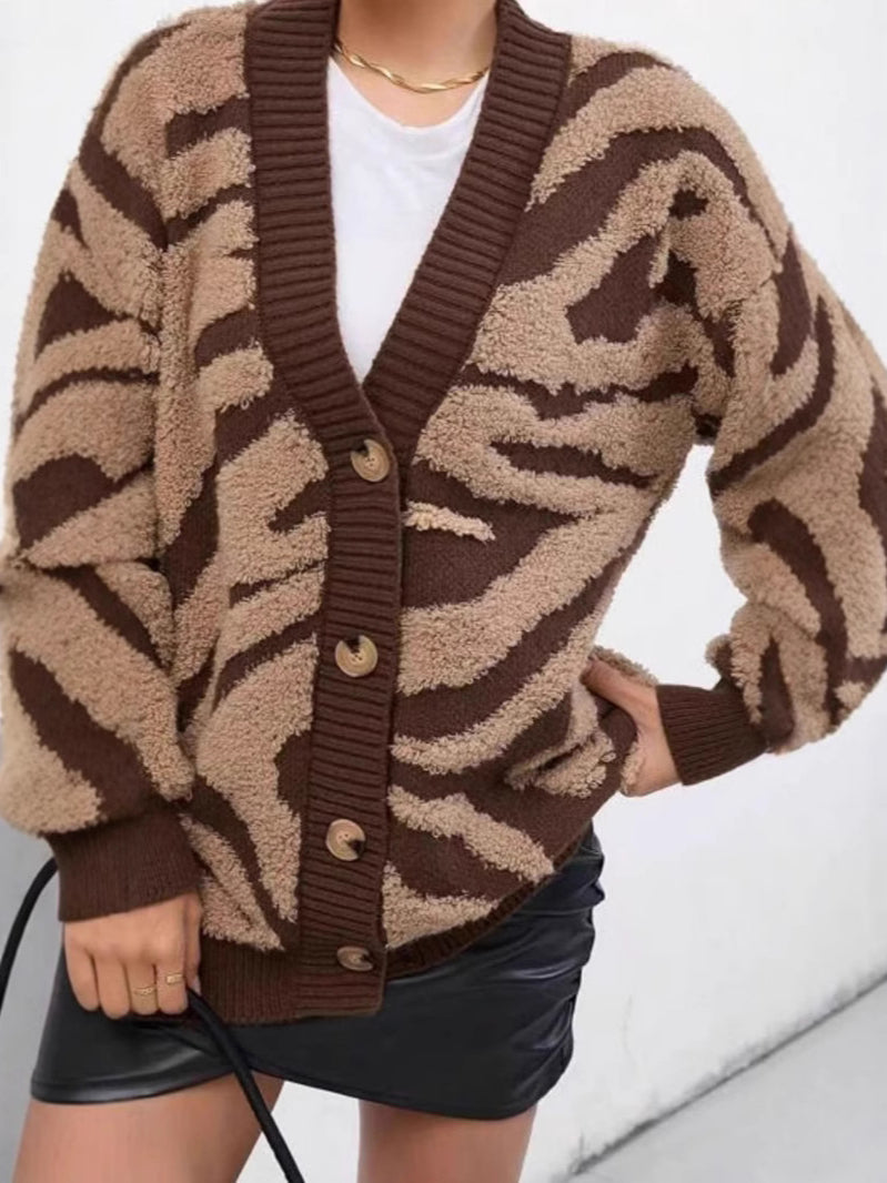 Gracefully Designed Cardigan