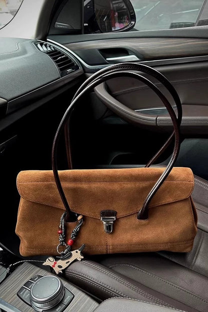 Beautifully Crafted Bag in a Classic Style