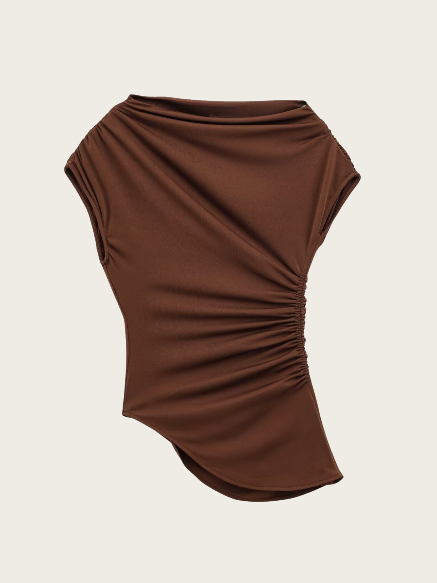 Well Tailored Top with a Graceful Silhouette