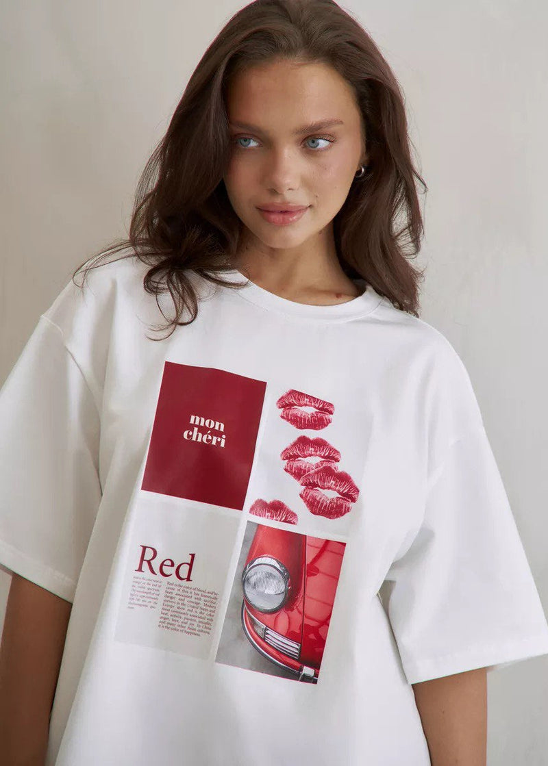 Polished T-Shirt with an Effortless Classic Look