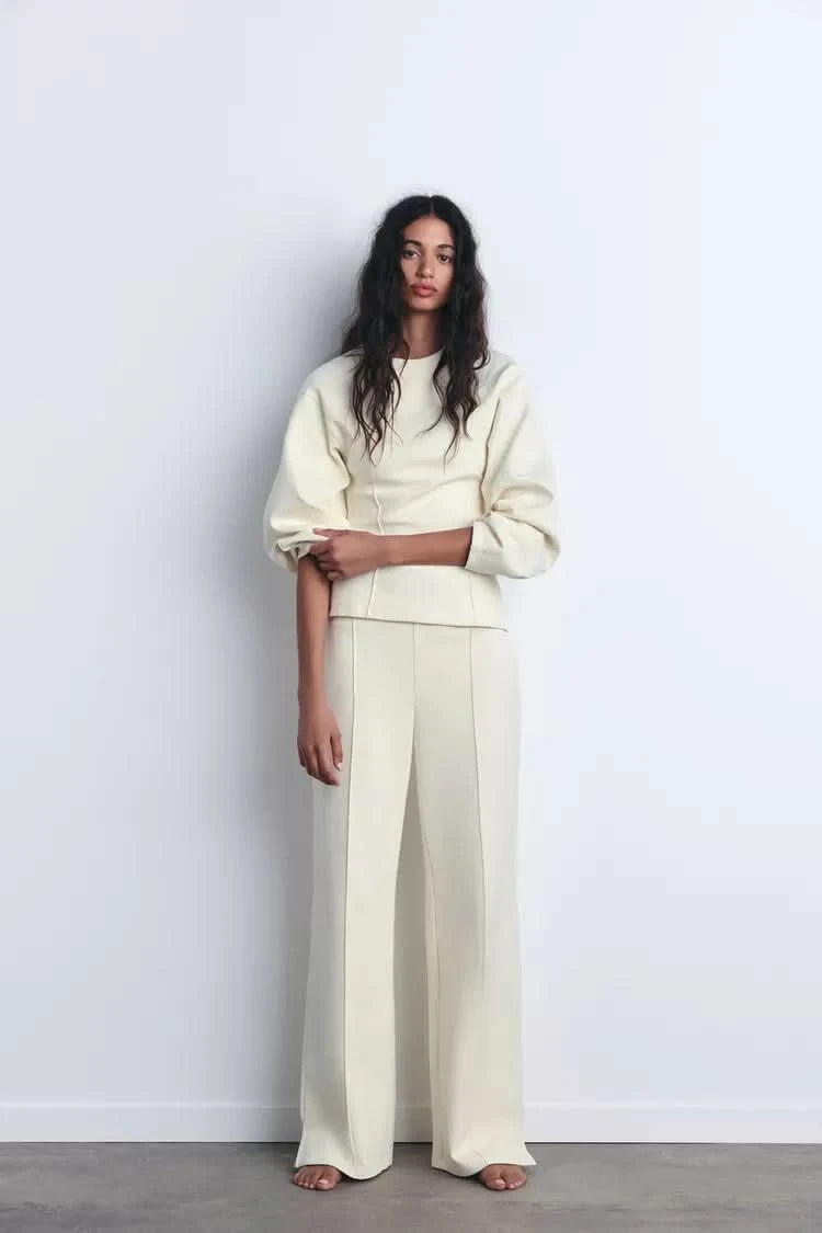Beautifully Finished Garment in a Timeless Design