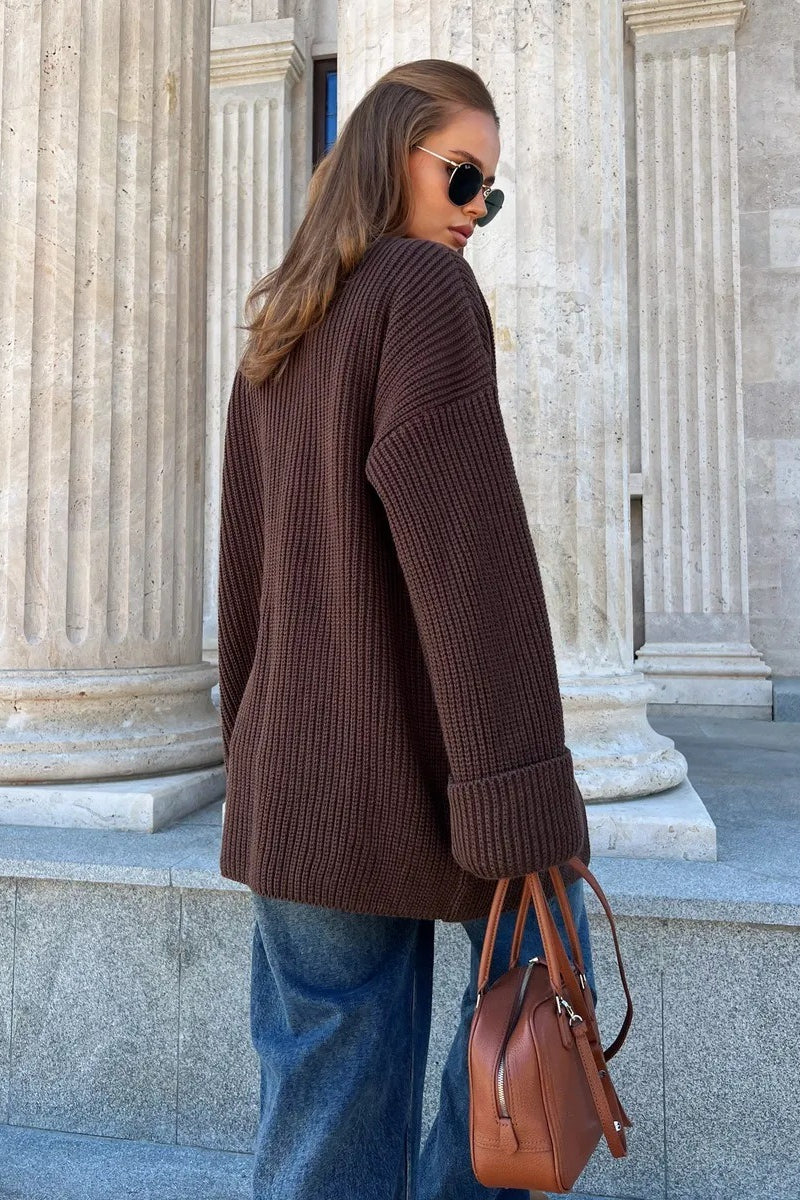 Beautifully Finished Cardigan in a Timeless Design