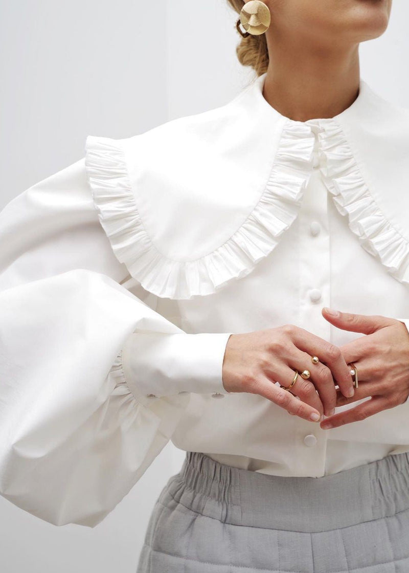 Gracefully Styled Blouse for Any Occasion