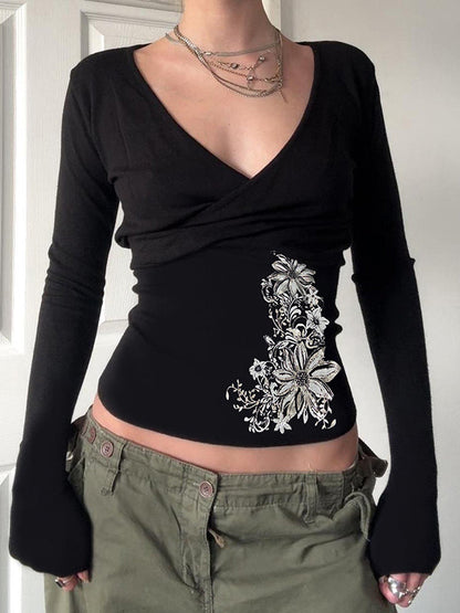 Effortlessly Elegant Top with a Timeless Design