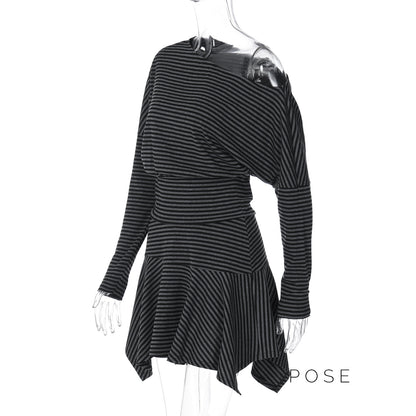 Sophisticated Garment with a Clean Classic Look