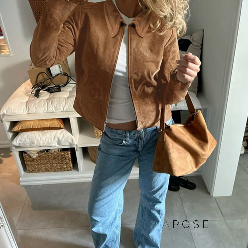 Effortlessly Elegant Jacket with a Timeless Design