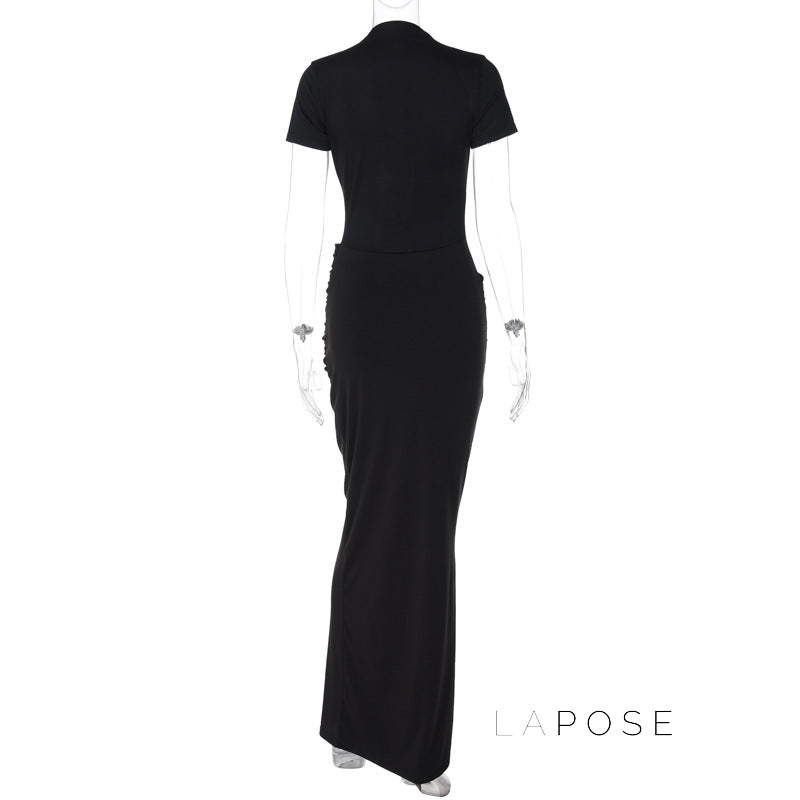 Effortlessly Elegant Dress with a Timeless Design
