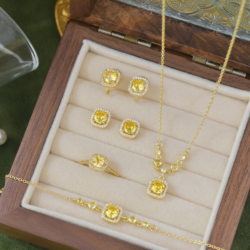 Citrine Halo Du Soleil Earrings