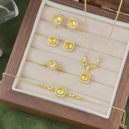 Citrine Halo Du Soleil Necklace