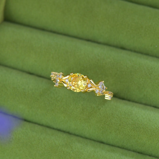Citrine Starlet Ring