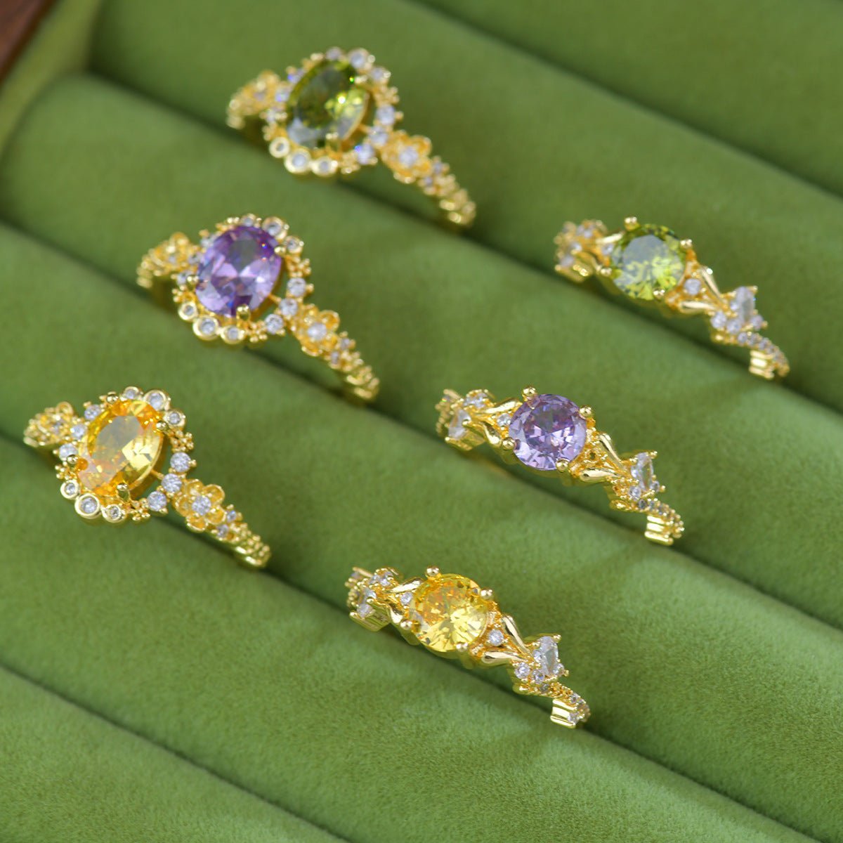 Citrine Starlet Ring